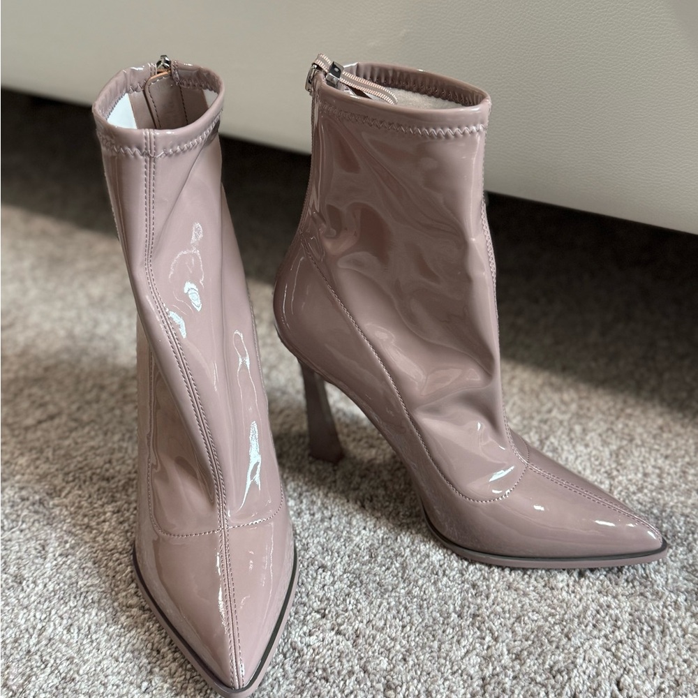 Aldo Mauve Heeled Boots Sleek Stiletto Design